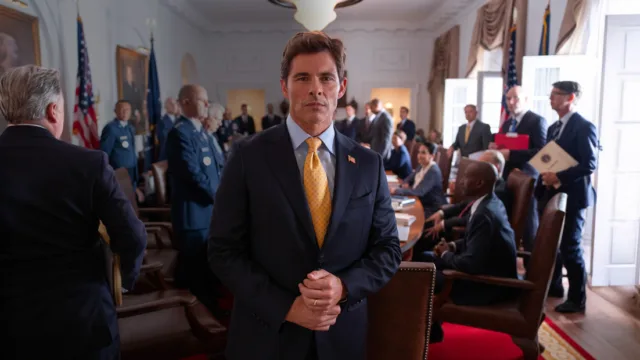 Paradise (season 1)